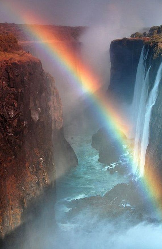 Amazing Double Rainbow Over Victoria Falls - Barnorama