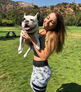 Hot Girls With Puppies - Barnorama