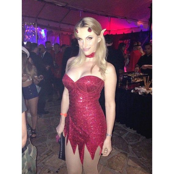 The Best Pics From The 2014 Halloween Party At The Playboy Mansion