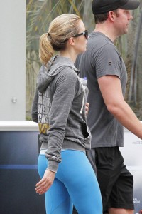 Emily Blunt Ass - Barnorama