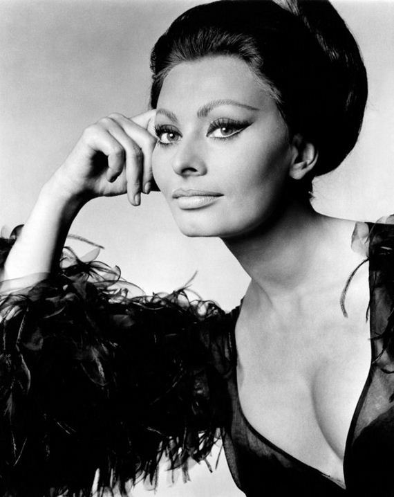 Sophia Loren Nude Barnorama