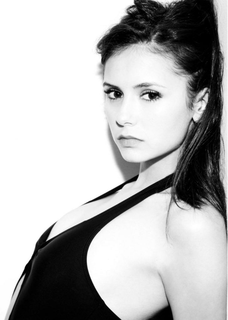 The Hottest Nina Dobrev Photos Around The Net Barnorama