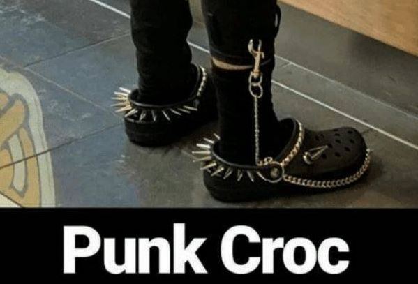 30 Funny Crocs Memes - Barnorama